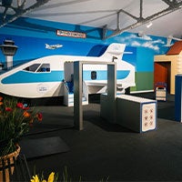 espace a&eacute;roport enfants palomano